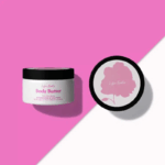 το βούτυρο σώματος Pink Gardenia είναι η ιδανική επιλογή για καθημερινή χρήση, για να διατηρήσετε την επιδερμίδα σας απαλή, ενυδατωμένη και υγιή.